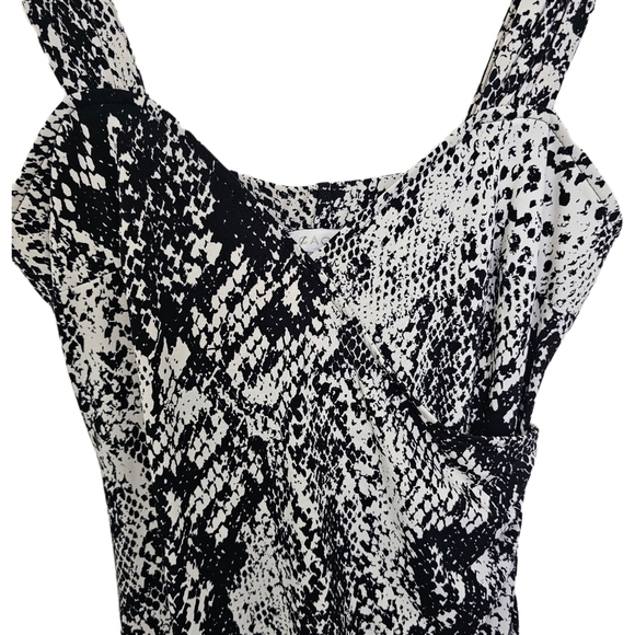 Cache Y2K snake animal print black & white v-neck wide strap wrap midi dress - Picture 7 of 14